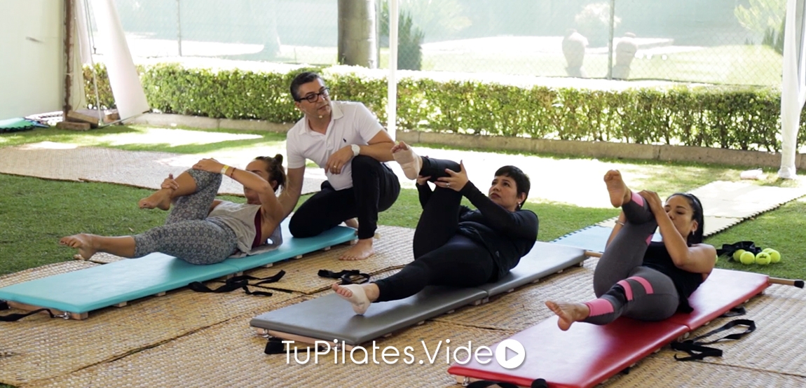 Clase de Mat Básico Pilates en Casa Videos en Español